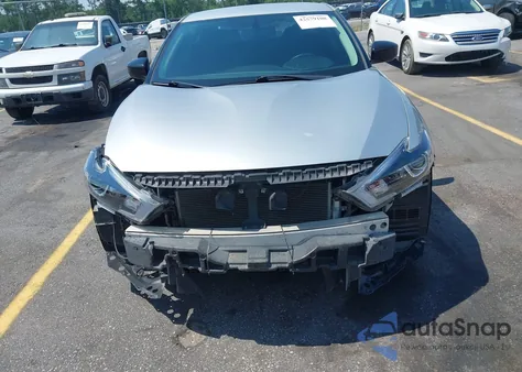 2017 Nissan Maxima 3.5 S z USA, uszkodzony, nr VIN 1N4AA6AP0HC405145